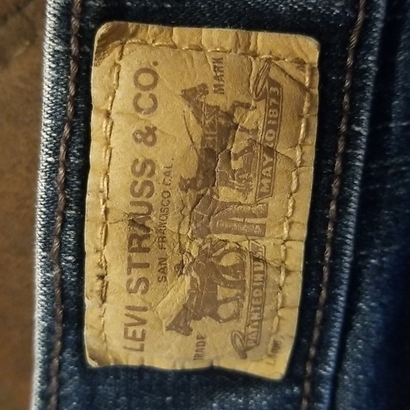 Levis perfectly slimming 512 capri - Picture 14 of 14